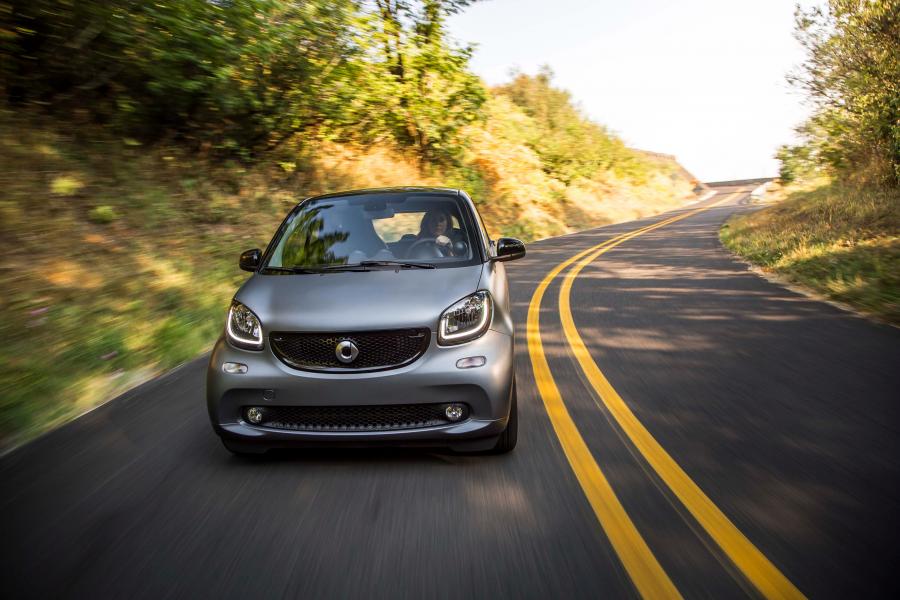  Smart ForTwo Prime Coupe 2016 года  (NA) (фото 16 из 30)
